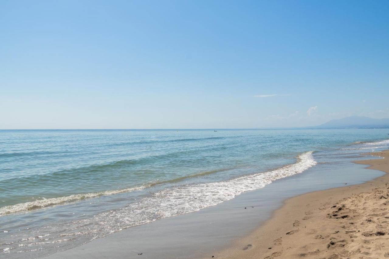 Soek La Romana Seafront ماربيا المظهر الخارجي الصورة